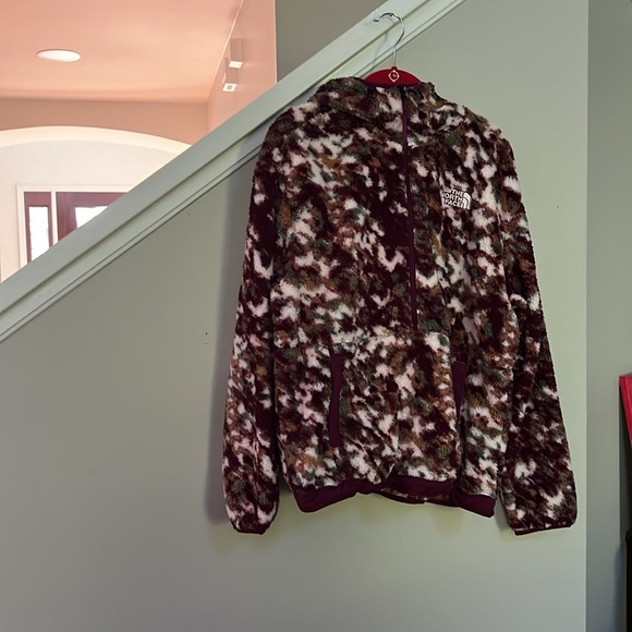 THE NORTH FACE Women's Campshire Fleece Jacket. - Picture 6 of 15